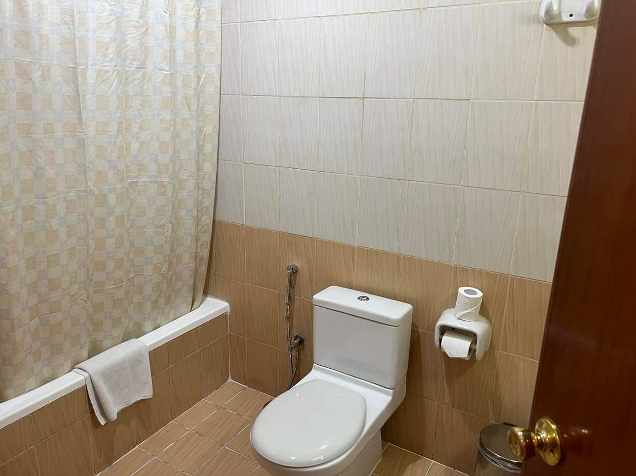 qatar-2022-04